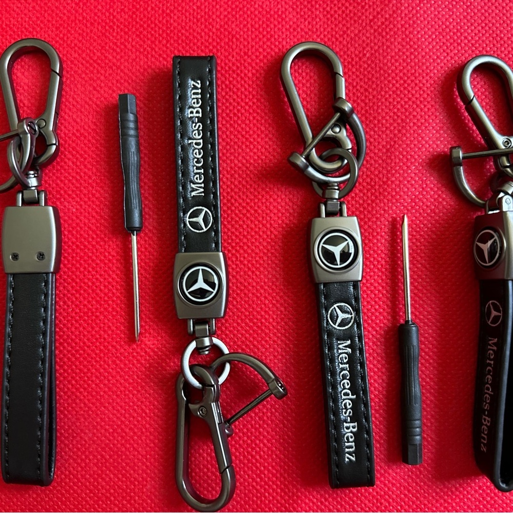 Car keychains for all car models + wheel caps